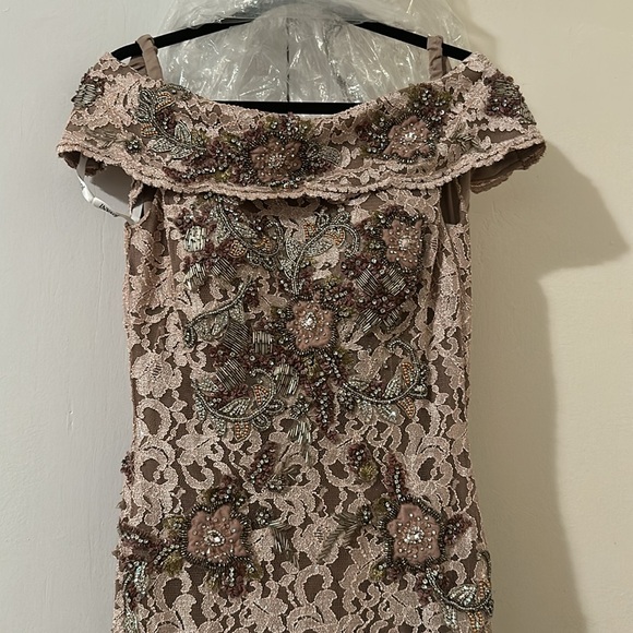 Stunning custom beaded blush colored gown - Picture 6 of 9